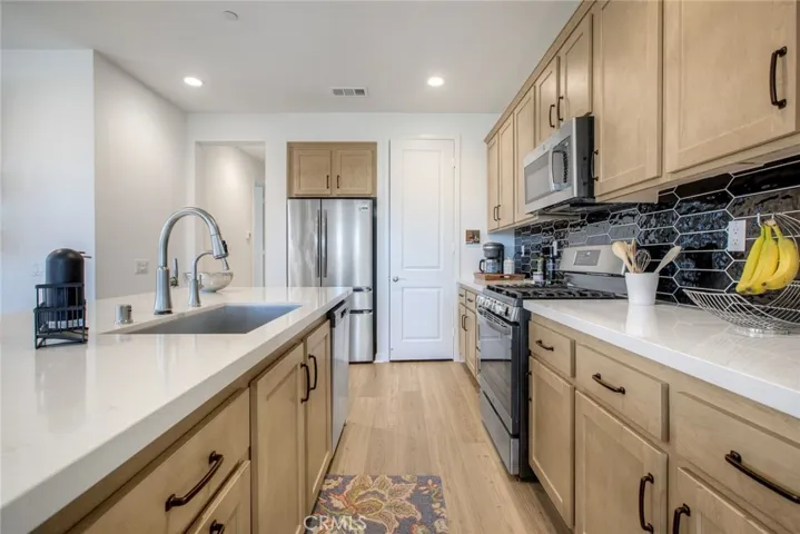 Walk-in Pantry