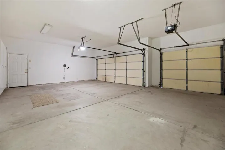 29-Garage