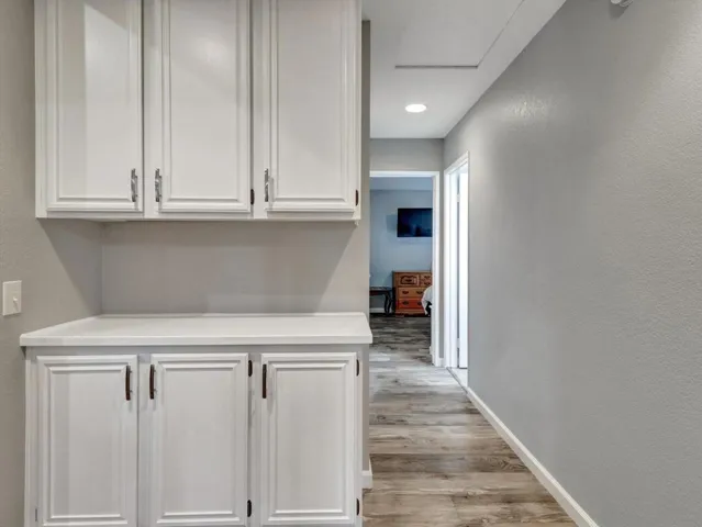 33-9187 Oakmount Blvd-33