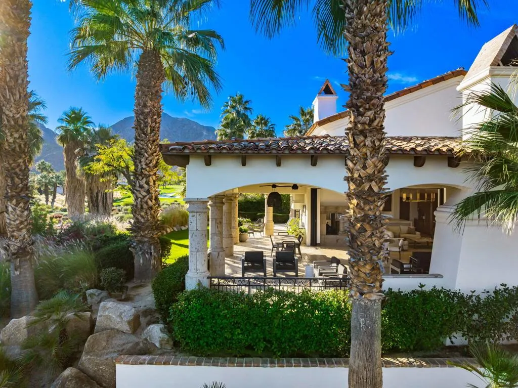 52700 Del Gato Drive, La Quinta, California 92253 home-pic-8
