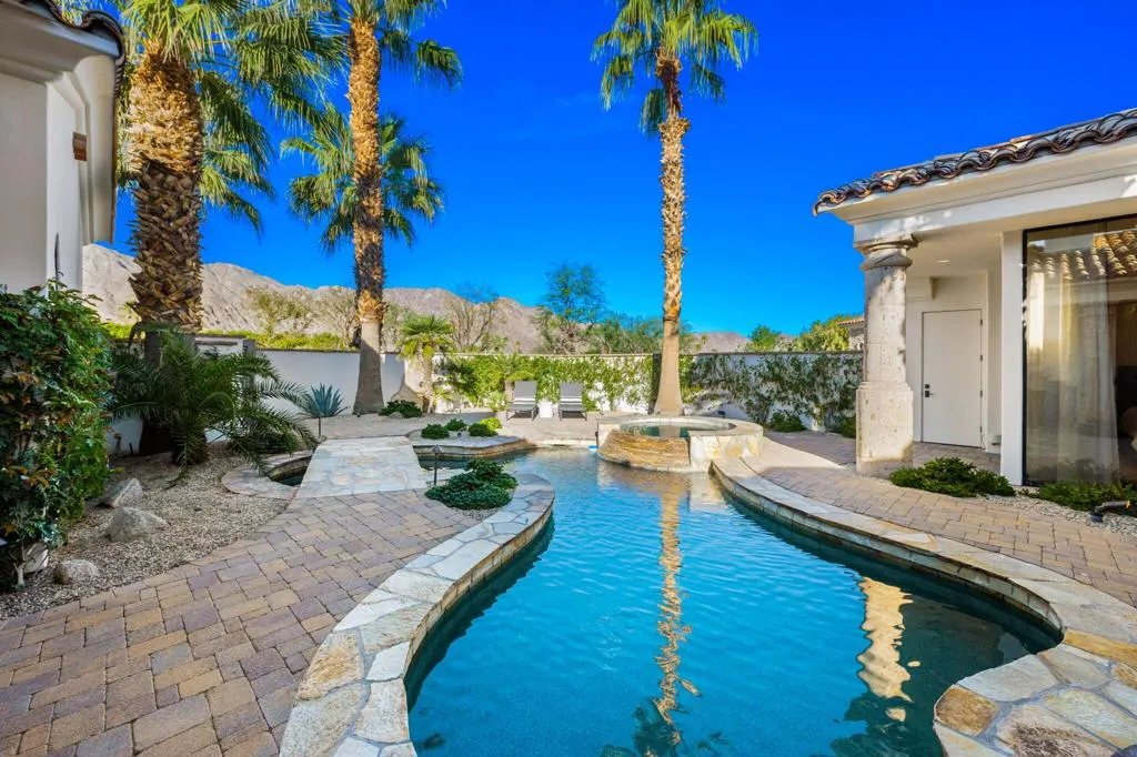 52700 Del Gato Drive, La Quinta, California 92253 home-pic-14