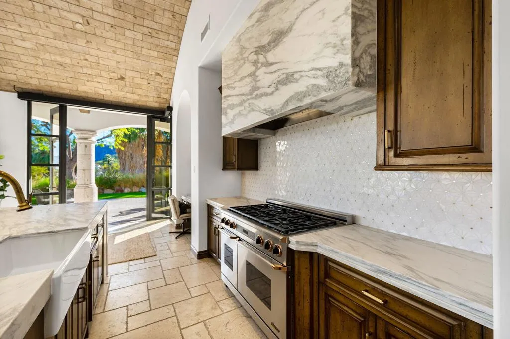 52700 Del Gato Drive, La Quinta, California 92253 home-pic-33