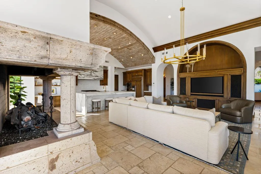 52700 Del Gato Drive, La Quinta, California 92253 home-pic-25