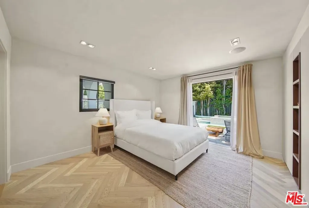 180 S Vista Street, Los Angeles, California 90036 home-pic-11
