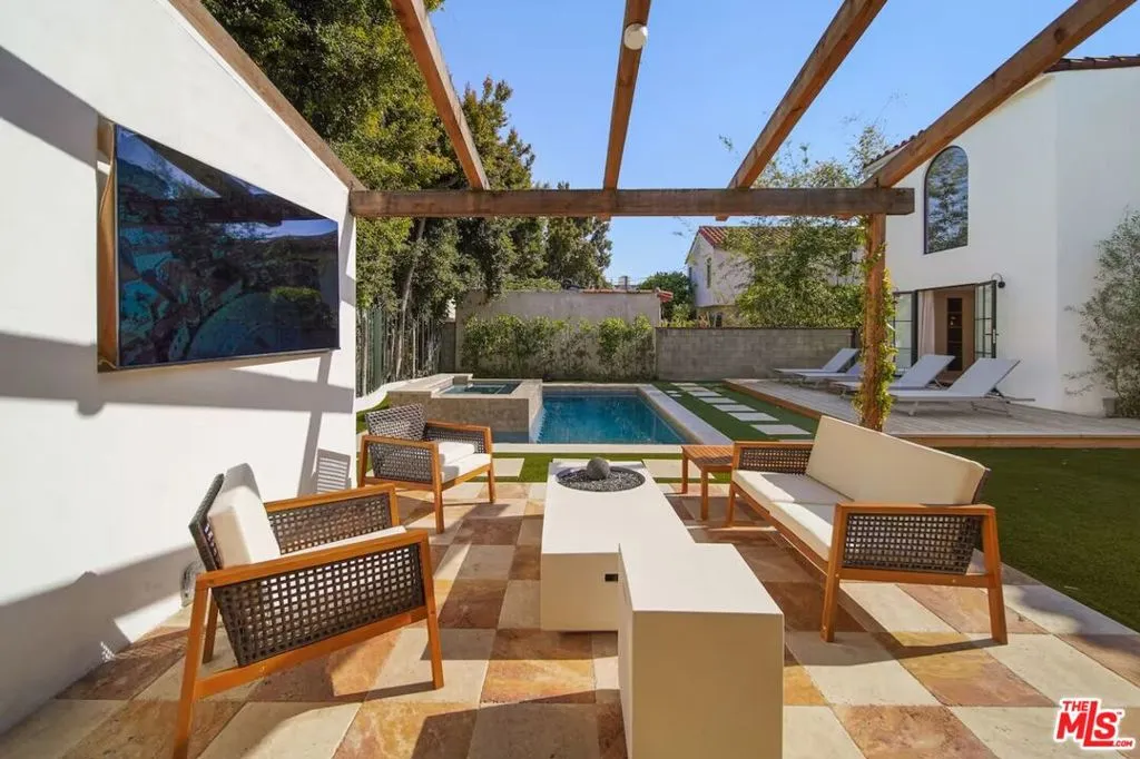 180 S Vista Street, Los Angeles, California 90036 home-pic-3