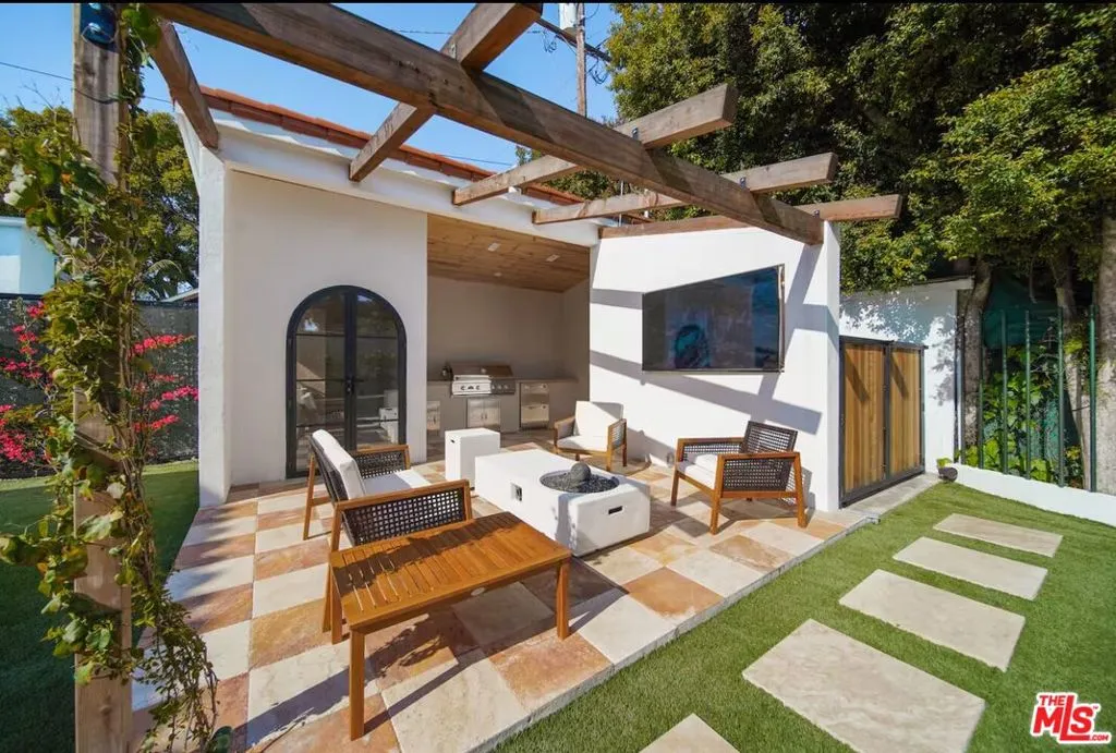 180 S Vista Street, Los Angeles, California 90036 home-pic-4