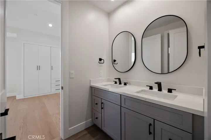 2100 Harriman Lane, Redondo Beach, California 90278