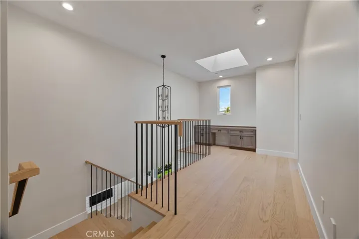 2100 Harriman Lane, Redondo Beach, California 90278