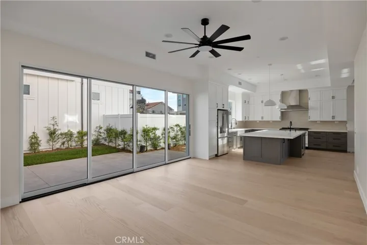 2100 Harriman Lane, Redondo Beach, California 90278