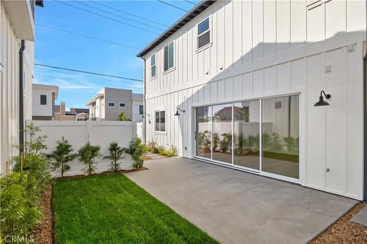 2100 Harriman Lane, Redondo Beach, California 90278