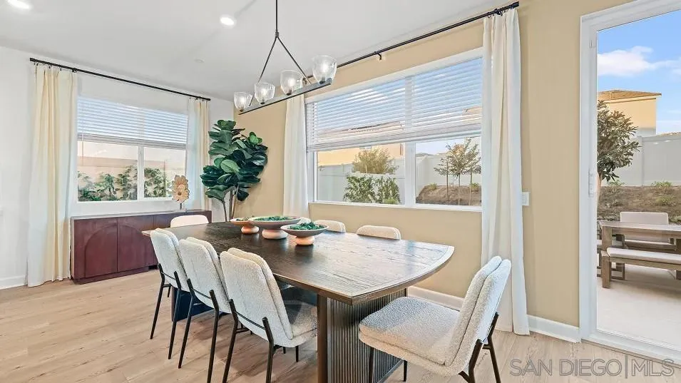 11058 Brookfield Court, Lakeside, California 92040 home-pic-10