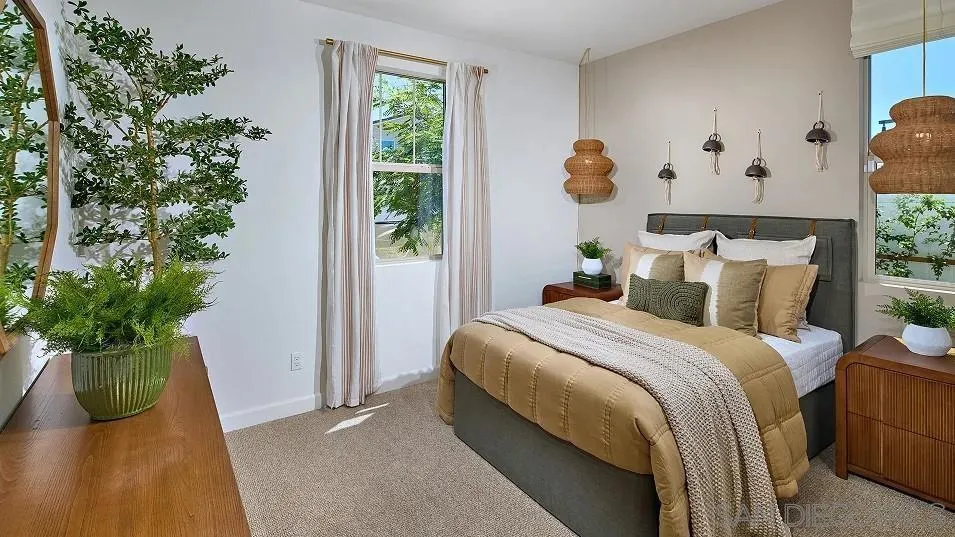 111 Metz Way, Oceanside, California 92057 home-pic-11