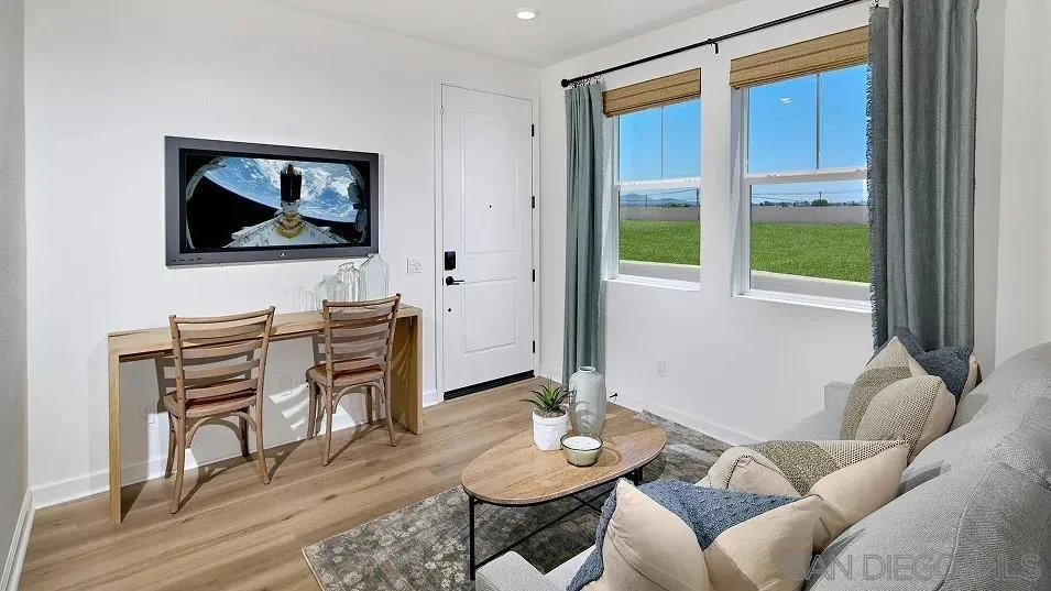 120 Alethea Way, Oceanside, California 92057 home-pic-16