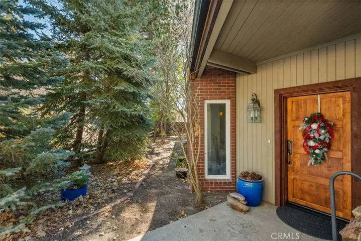 31349 Deer Lick, Running Springs, California 92382