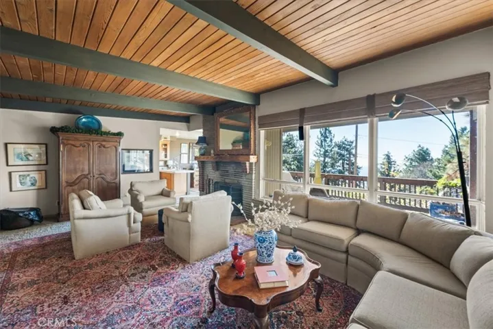 31349 Deer Lick, Running Springs, California 92382