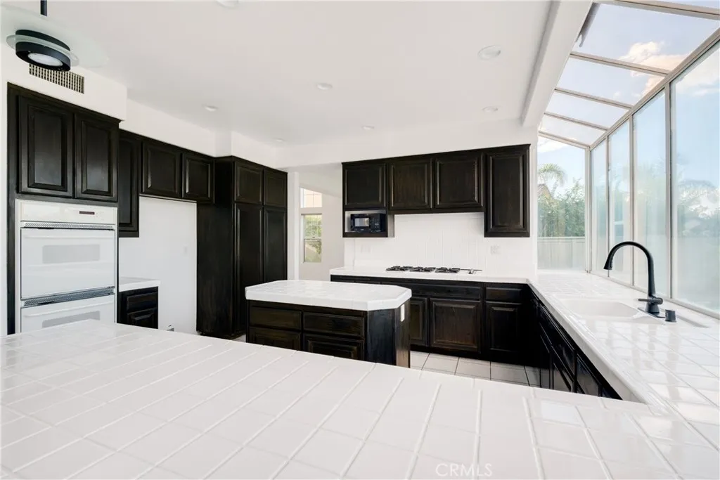 1081 Waterville Lake Road, Chula Vista, California 91915 home-pic-28