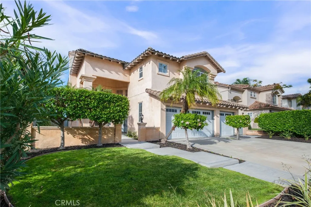 1081 Waterville Lake Road, Chula Vista, California 91915 home-pic-3