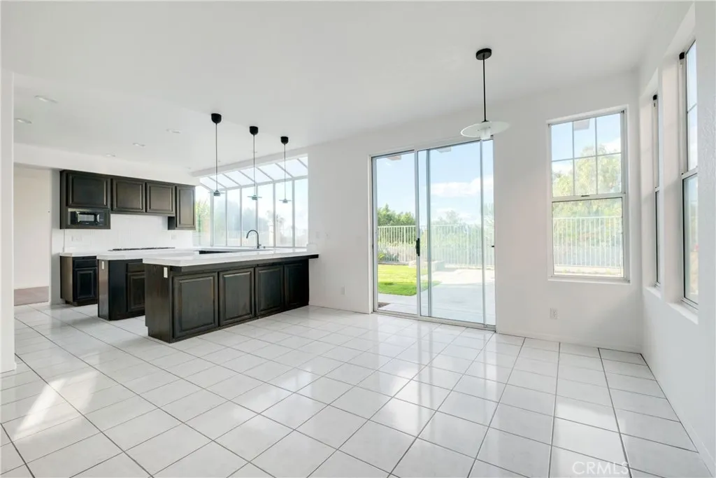 1081 Waterville Lake Road, Chula Vista, California 91915 home-pic-25