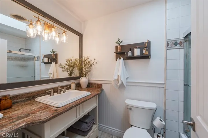 Second Full Bathroom