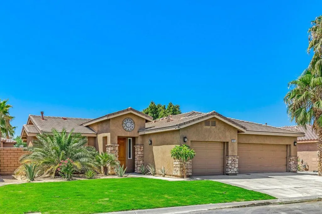 83631 Himilaya Drive, Indio, California 92203 home-pic-1