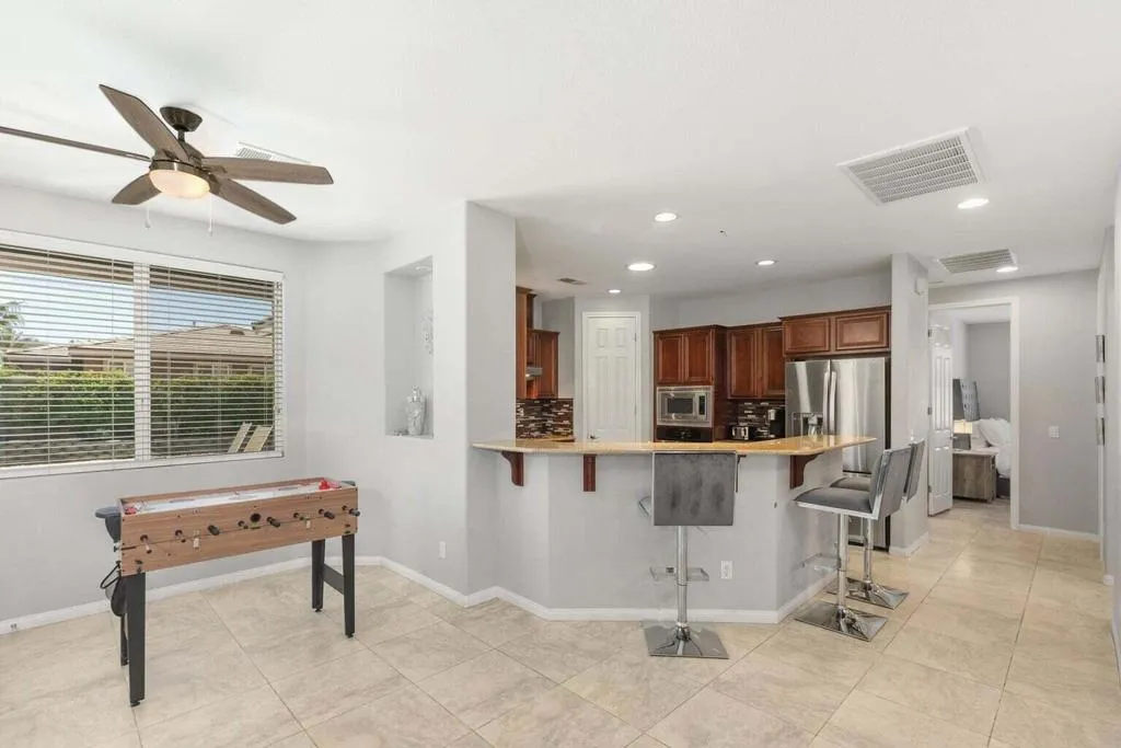 83631 Himilaya Drive, Indio, California 92203 home-pic-14