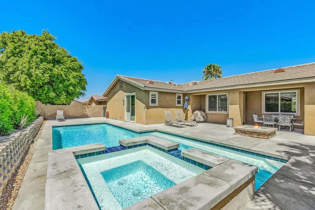 83631 Himilaya Drive, Indio, California 92203 home-pic-35
