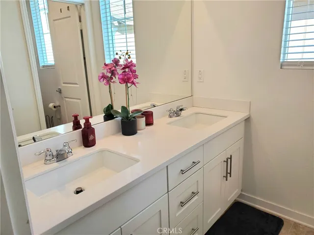 Second Full Bathroom upstairs
