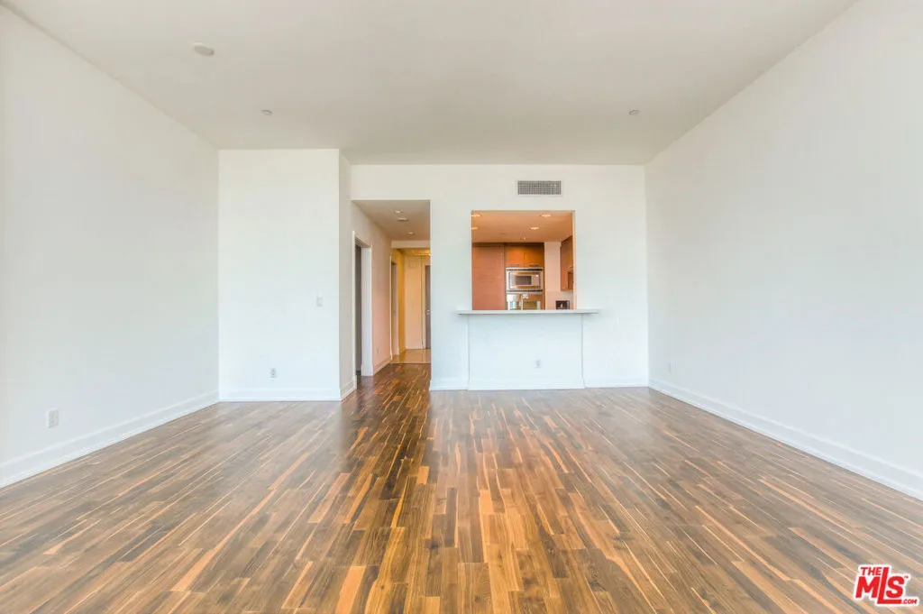 900 W Olympic Boulevard 39g, Los Angeles, California 90015 home-pic-11