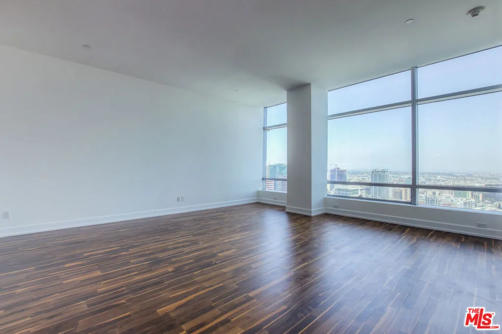 900 W Olympic Boulevard 39g, Los Angeles, California 90015 home-pic-9