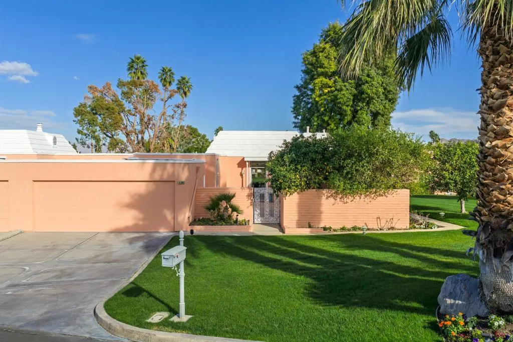 46860 Amir Drive, Palm Desert, California 92260 home-pic-42