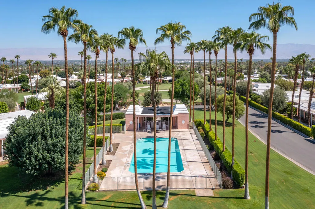 46860 Amir Drive, Palm Desert, California 92260 home-pic-44