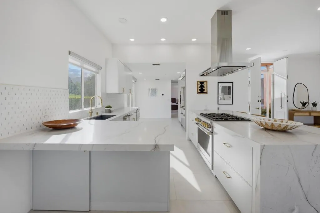 46860 Amir Drive, Palm Desert, California 92260 home-pic-12