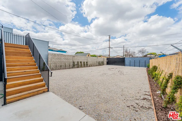 PARKING LOT STAIRCASE TO UNITS