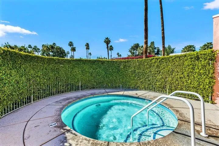 47200 Amir Drive, Palm Desert, California 92260 home-pic-28