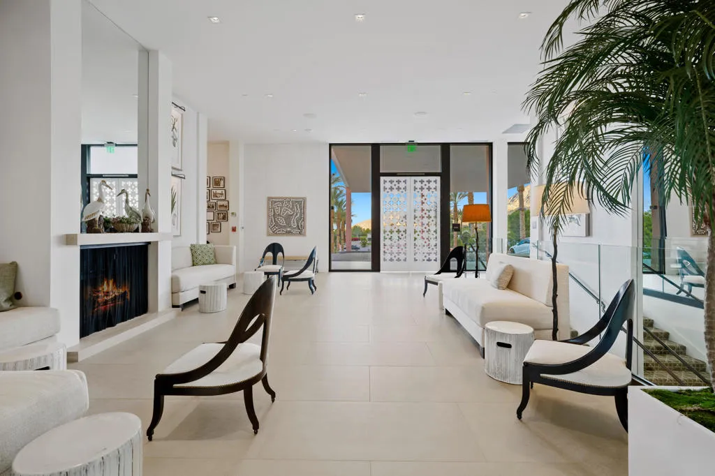 47200 Amir Drive, Palm Desert, California 92260 home-pic-39