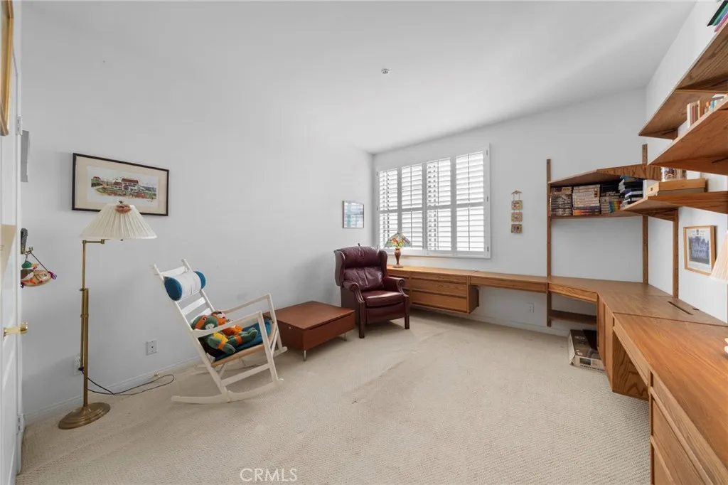 453 S Barrington, Los Angeles, California 90049 home-pic-16