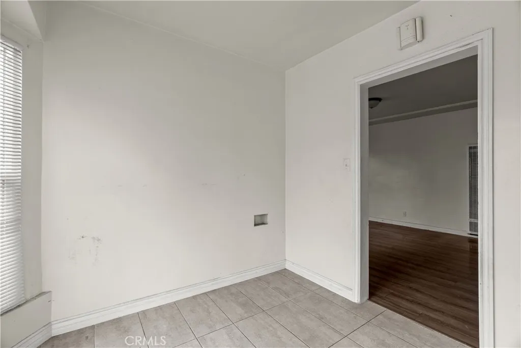 154 E 82nd Place, Los Angeles, California 90003 home-pic-18