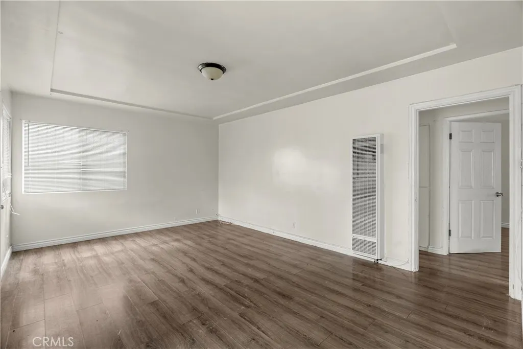 154 E 82nd Place, Los Angeles, California 90003 home-pic-10