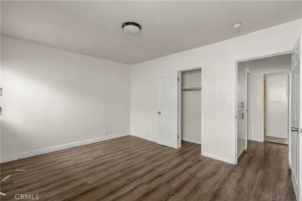 154 E 82nd Place, Los Angeles, California 90003 home-pic-22