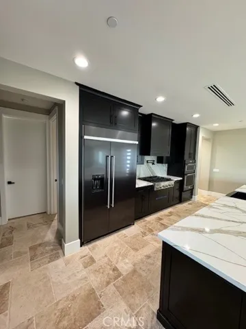 9526 Appleton Street, Victorville, California 92392