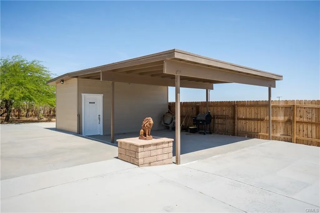 66125 Brant Cross, Joshua Tree, California 92252 home-pic-5