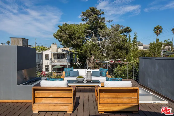 Outdoor Deck off Primary Suite