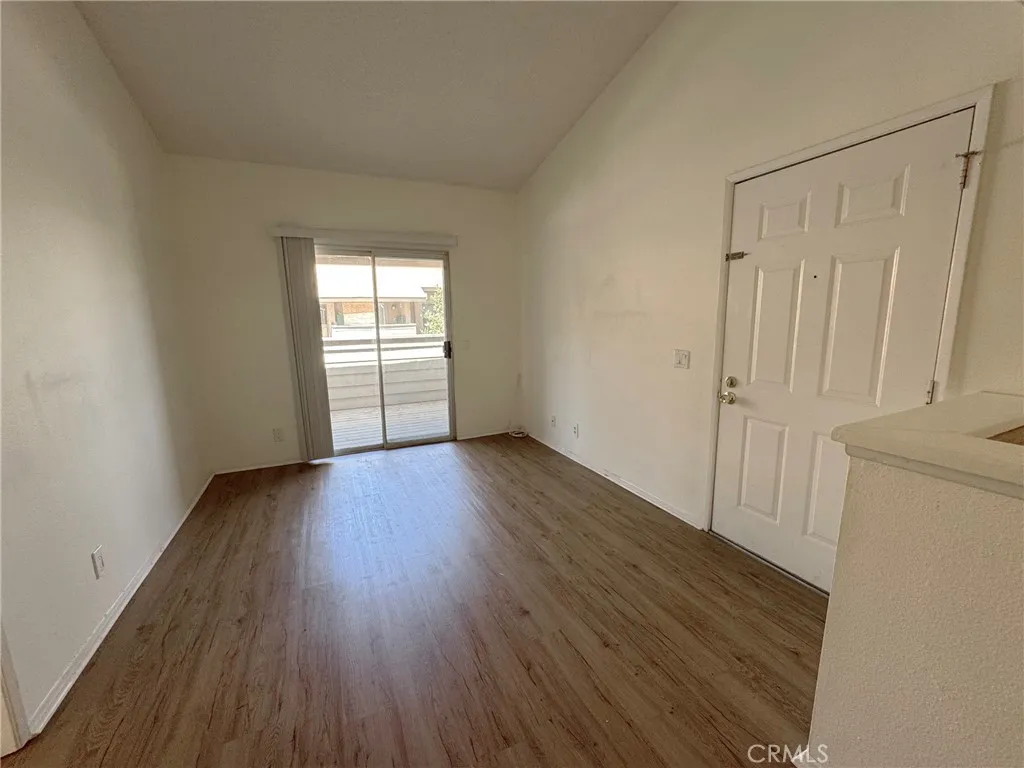 4545 Alamo G, Simi Valley, California 93063 home-pic-5