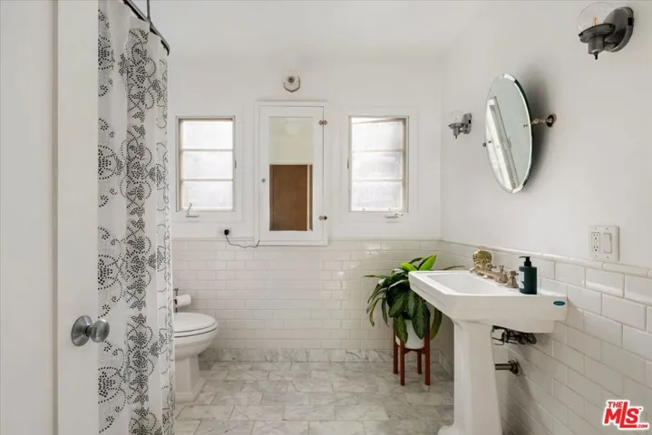 Upstairs Bathroom