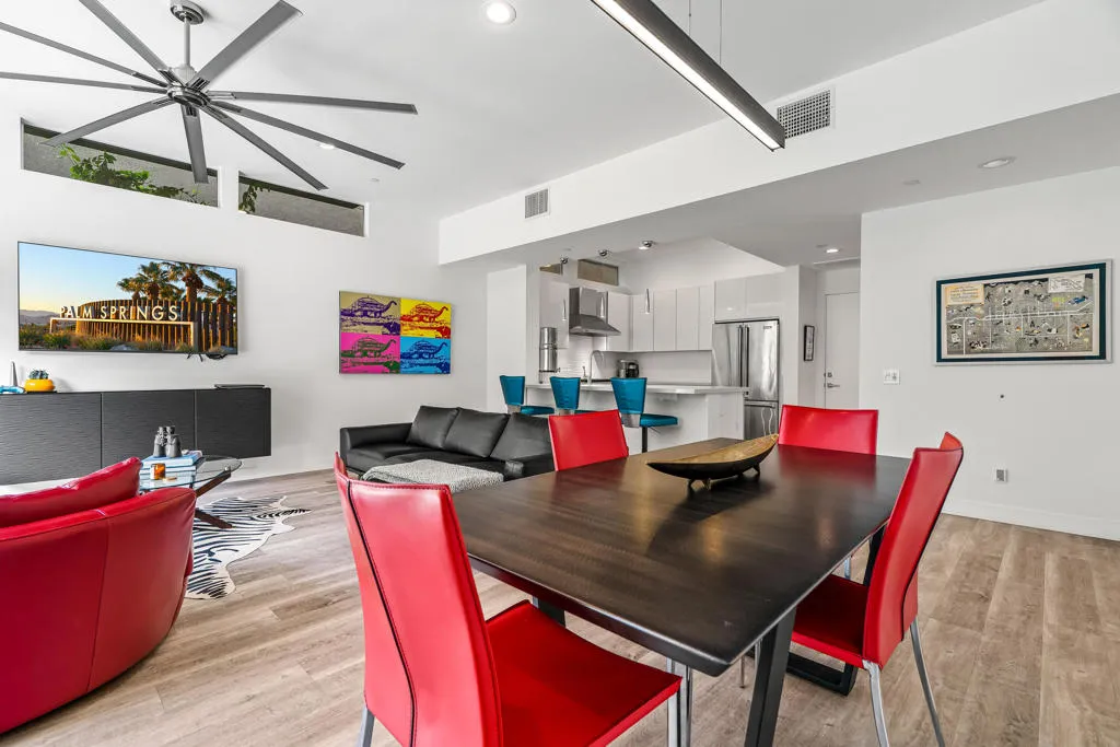 1231 Surrey Lane, Palm Springs, California 92264 home-pic-14