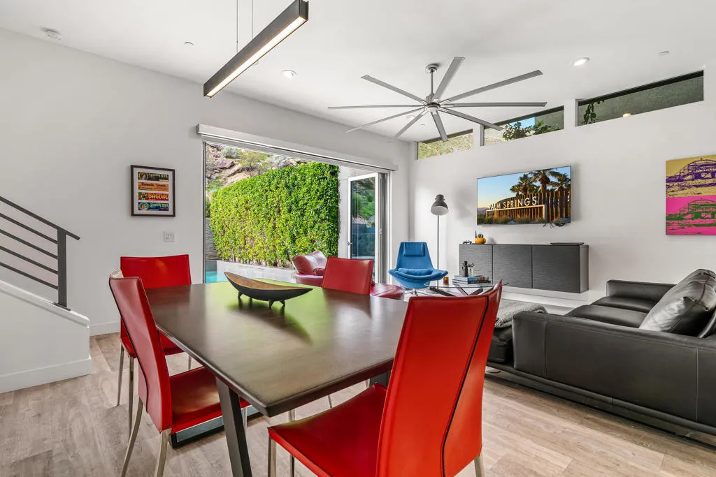 1231 Surrey Lane, Palm Springs, California 92264 home-pic-13