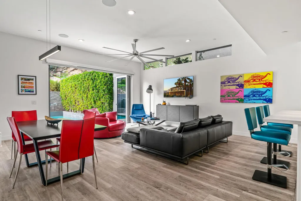 1231 Surrey Lane, Palm Springs, California 92264 home-pic-10
