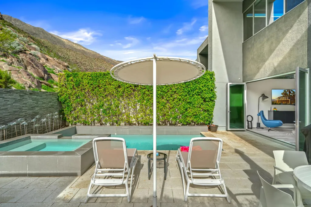 1231 Surrey Lane, Palm Springs, California 92264 home-pic-28