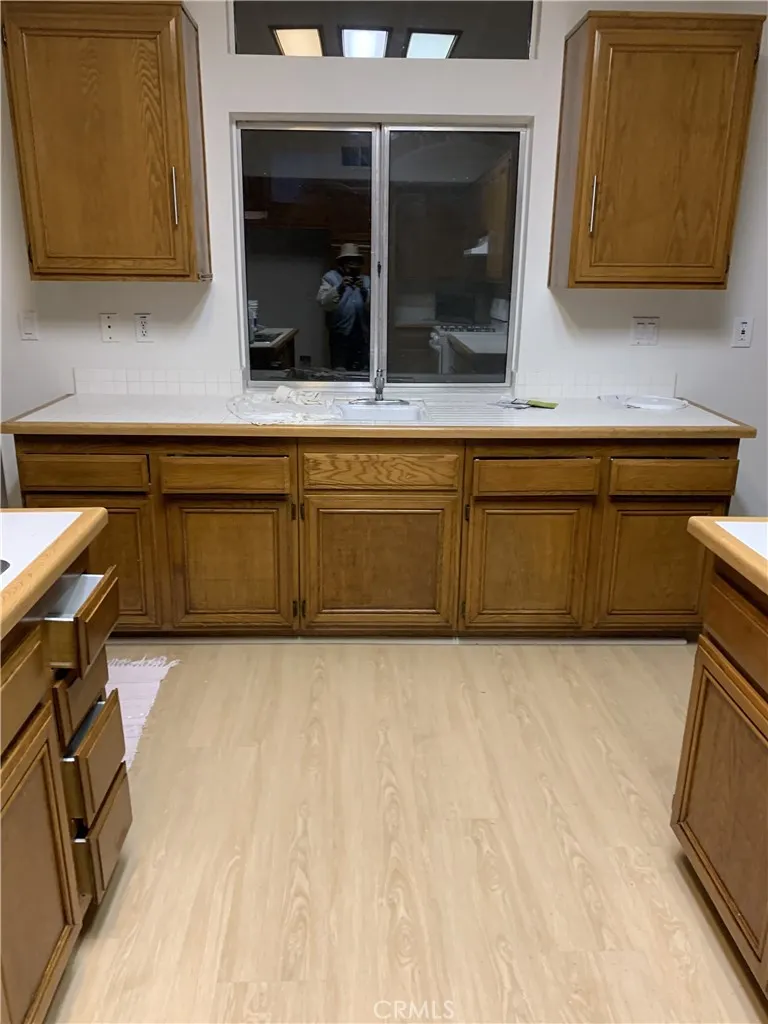 12482 Kokomo, Victorville, California 92392 home-pic-8