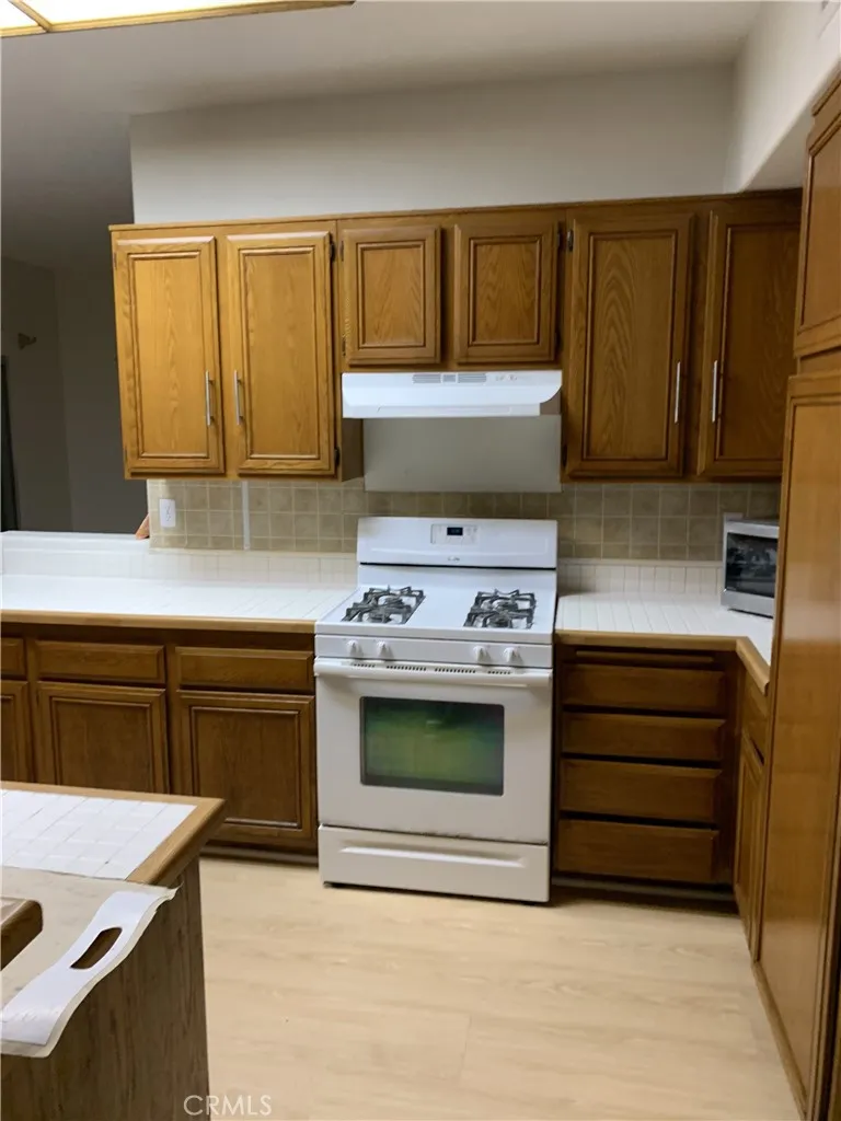 12482 Kokomo, Victorville, California 92392 home-pic-7